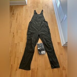 Duluth Trading Co men’s dirt work Bible Overalls